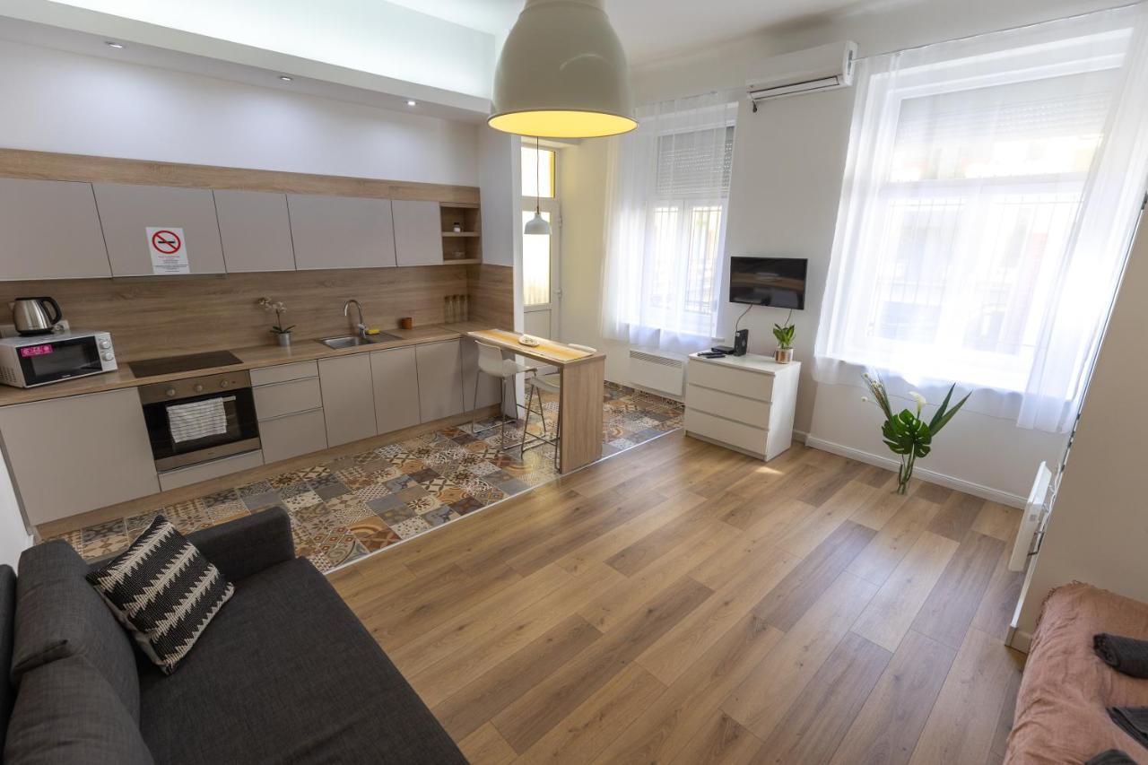 Acacia Apartments Будапеща Екстериор снимка