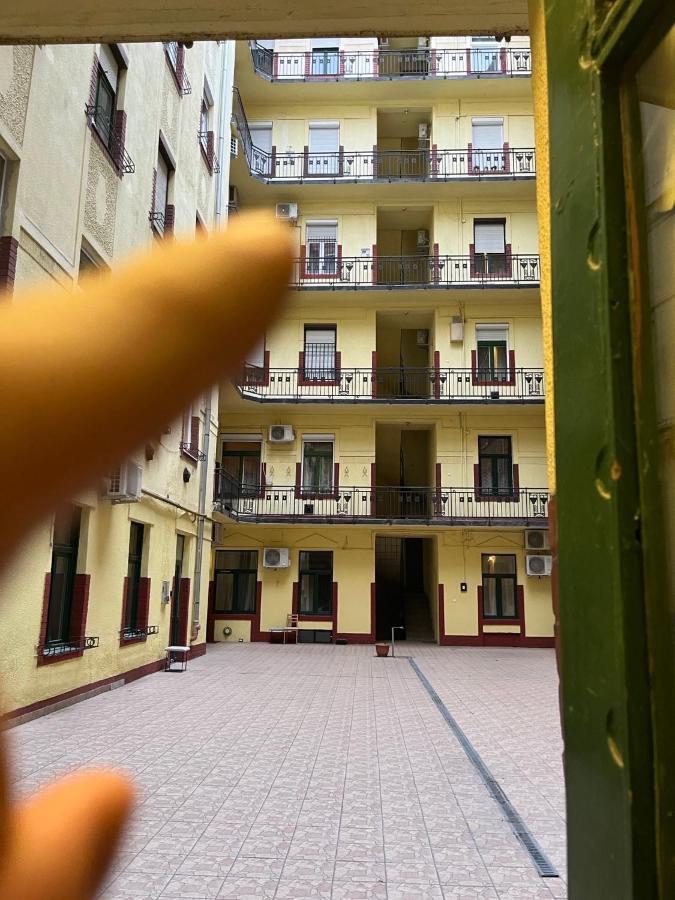 Acacia Apartments Будапеща Екстериор снимка